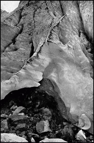 ICE CAVE, THE GREAT GLACIER