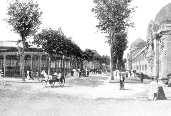 Rue de l'tablissement at Vichy.