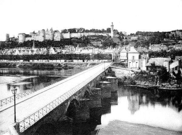 General View of Chinon.